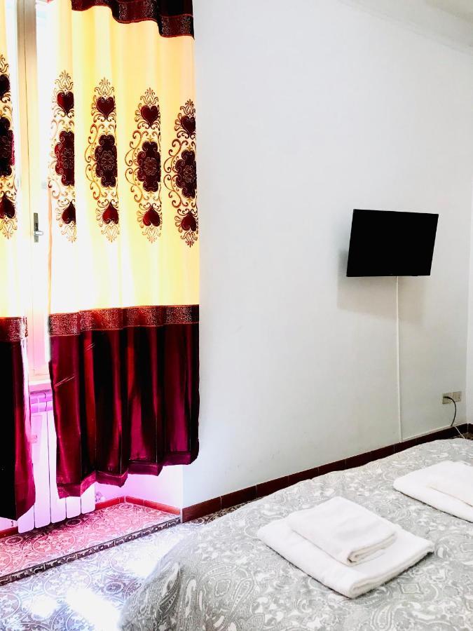 4 Bed Rooms Luxury Apartment Near Colosseum Rom Exterior foto