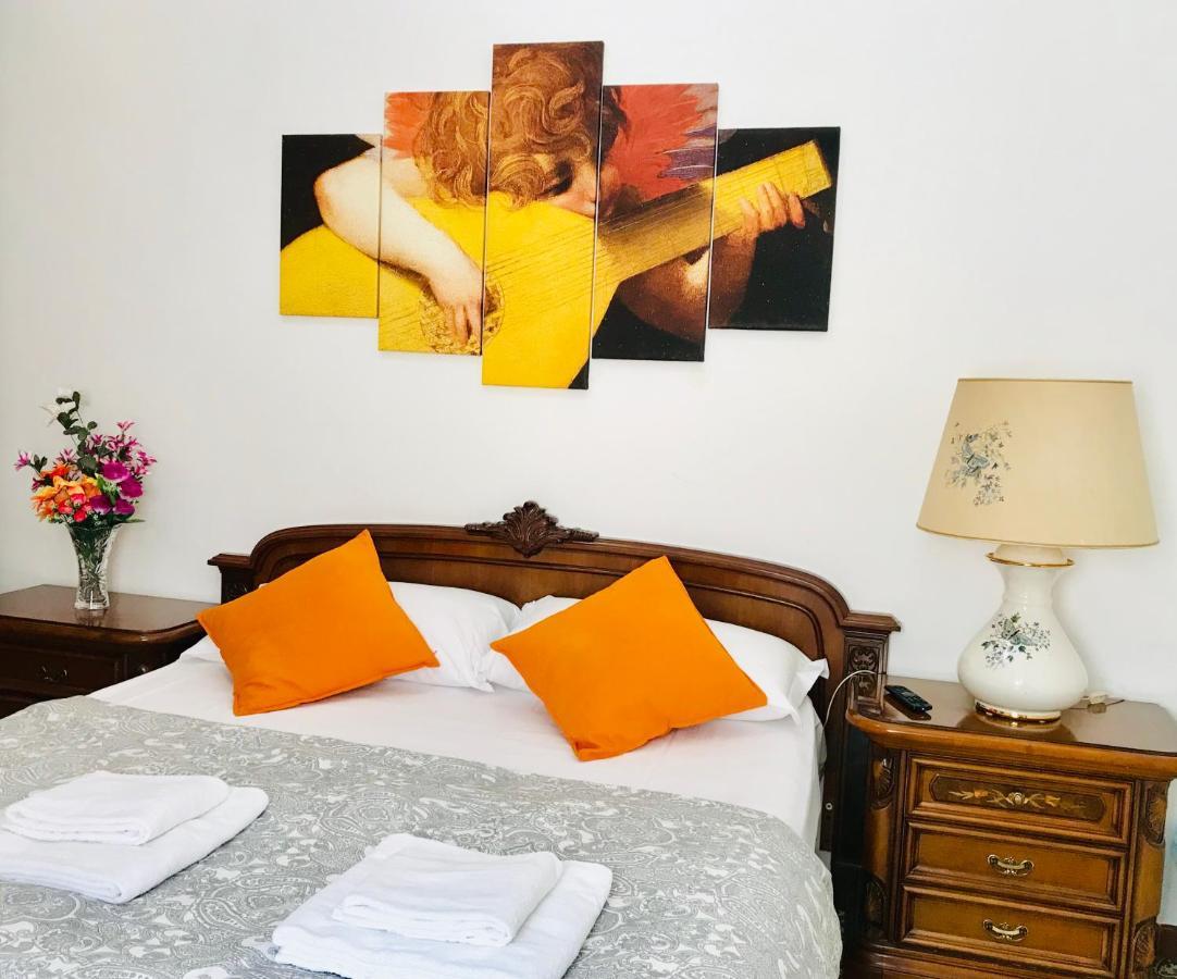 4 Bed Rooms Luxury Apartment Near Colosseum Rom Exterior foto