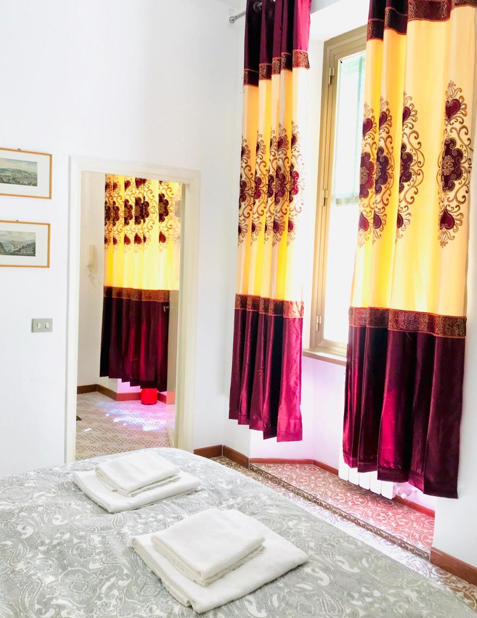 4 Bed Rooms Luxury Apartment Near Colosseum Rom Exterior foto